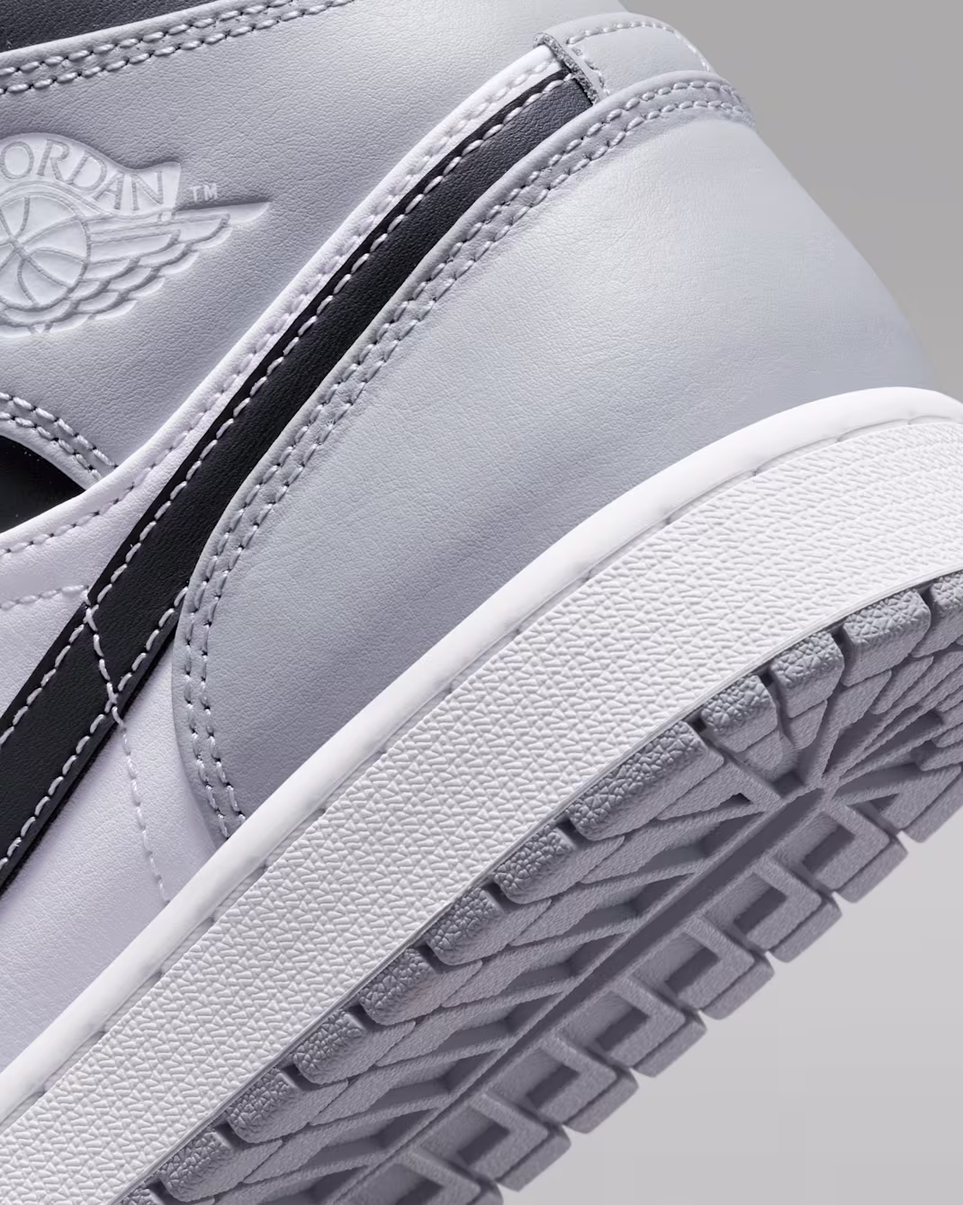 کفش مردانه نایکی Air Jordan 1 Mid 4 کفش مردانه نایکی